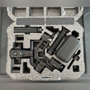 DJI Ronin S Handheld Gimbal